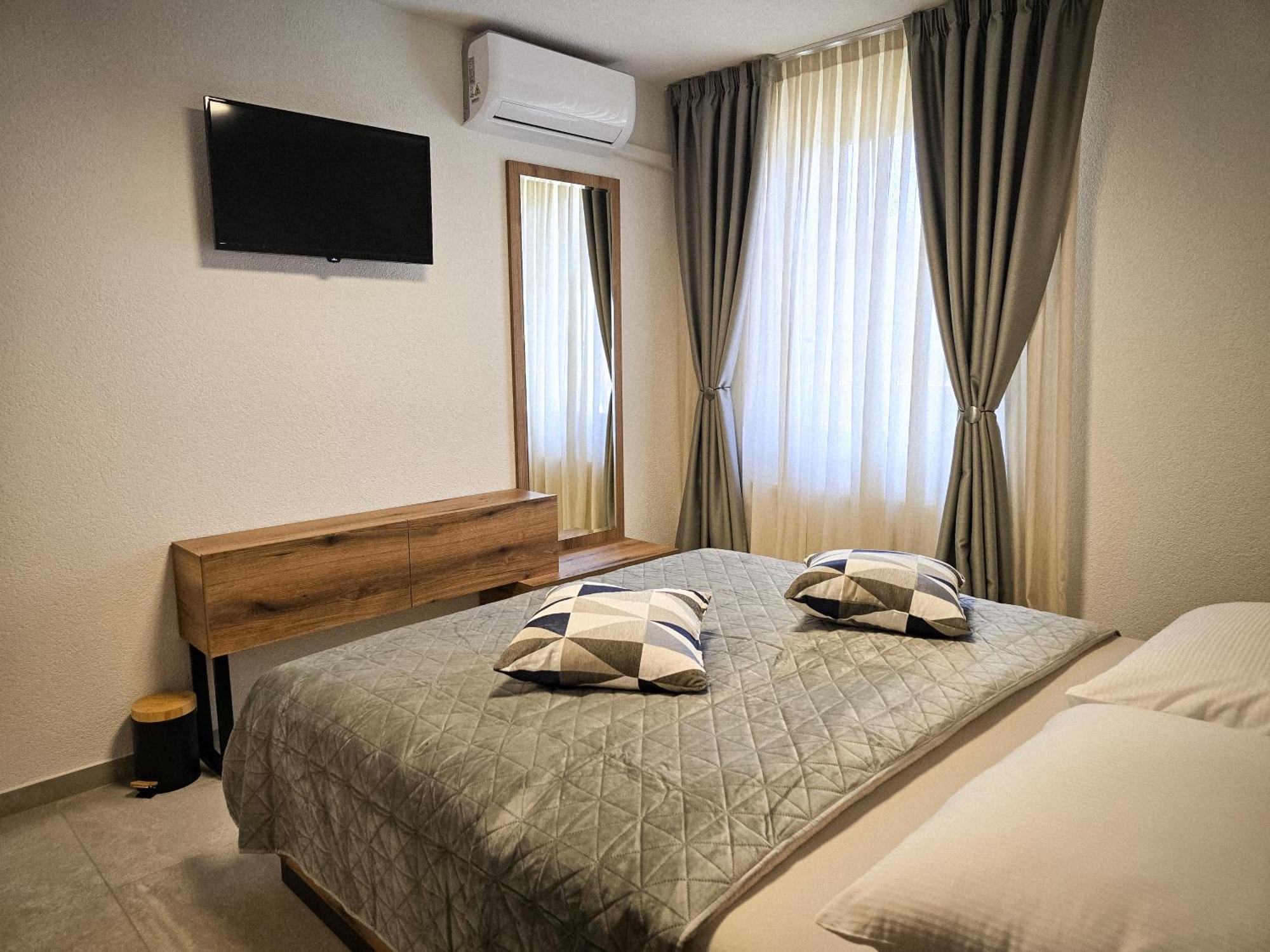 Villa Knezevic-Completely Renovated 2025 Plitvicka Jezera Luaran gambar
